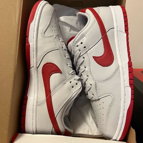 NIKE DUNK LOW VAST GREY VARSITY RED WHITE FJ0832-011 SIZE 8.5